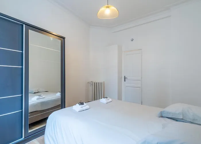 Appartement Metro Alexandre Dumas