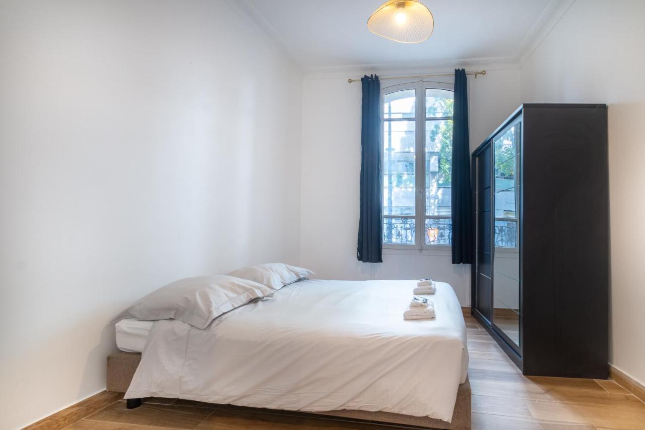 Metro Alexandre Dumas Appartement Parijs